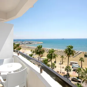 Les Palmiers Boutique & Luxury מלון