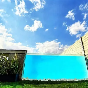 lokal-hotel.larnacahotels.org/